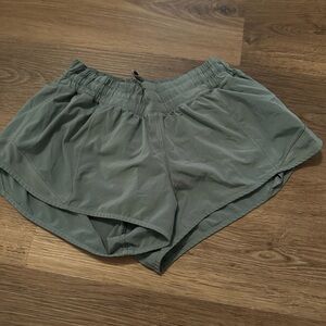 Lululemon hotty hot shorts
